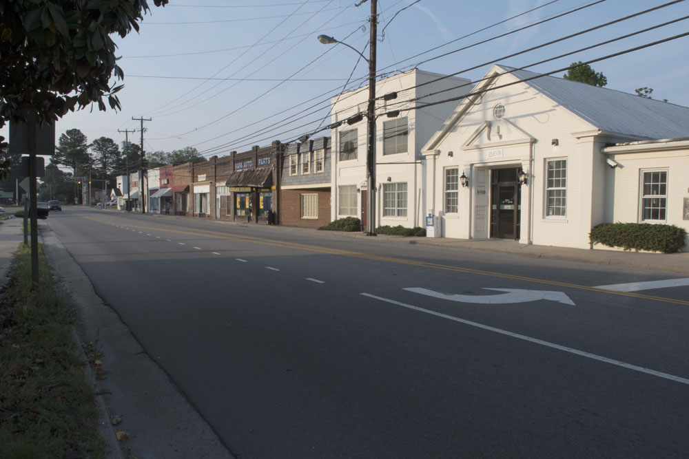 Main St